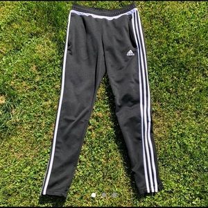 *FREE SHIPPING* Adidas Joggers size 32